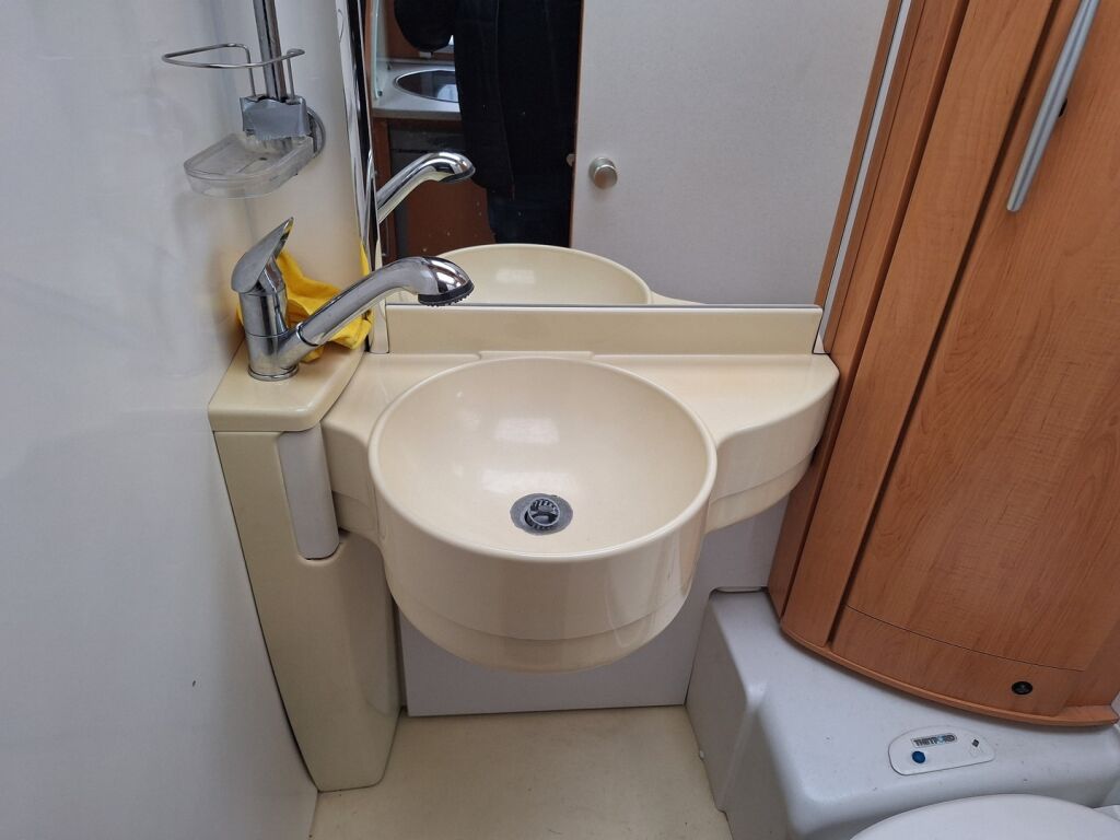 Hymer Van 522 2007 Harmaa