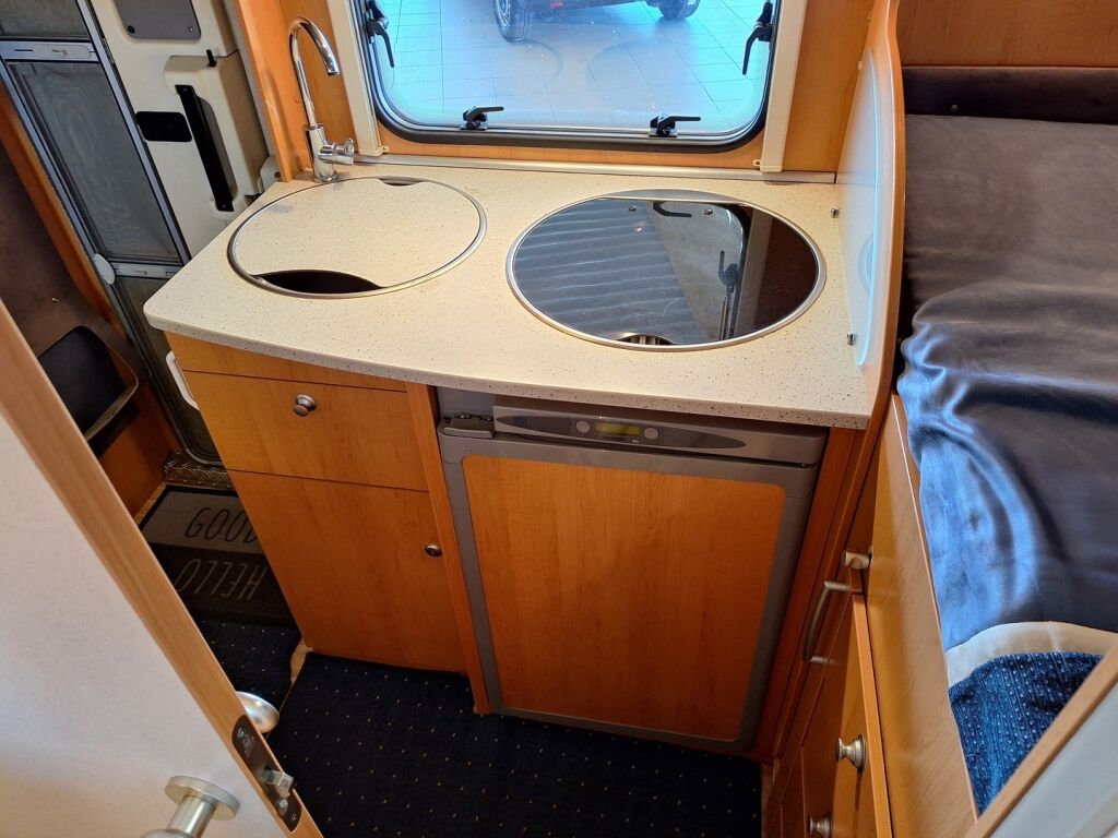 Hymer Van 522 2007 Harmaa