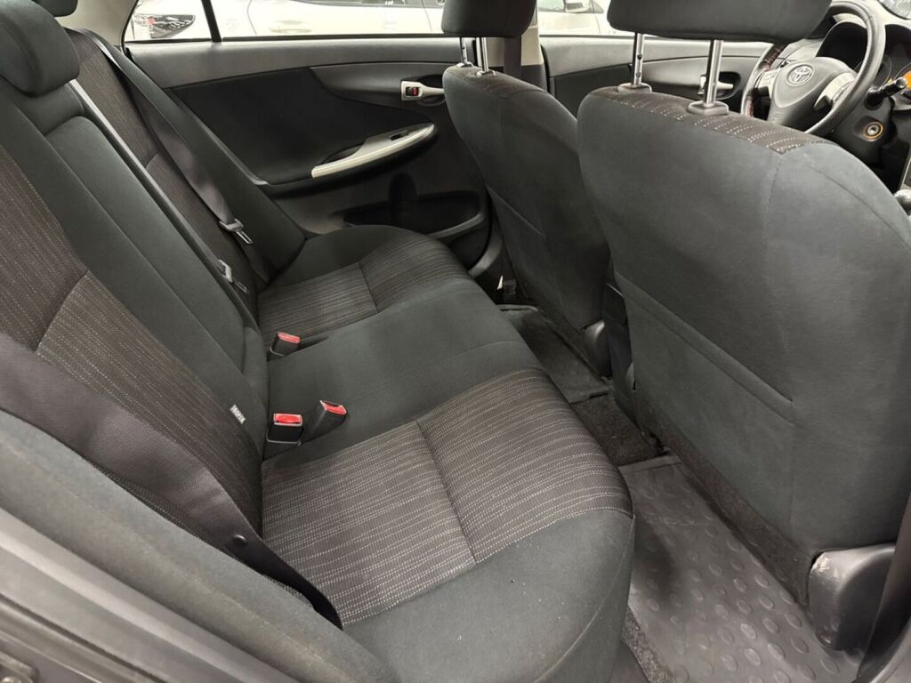 Toyota Corolla 2007 Harmaa