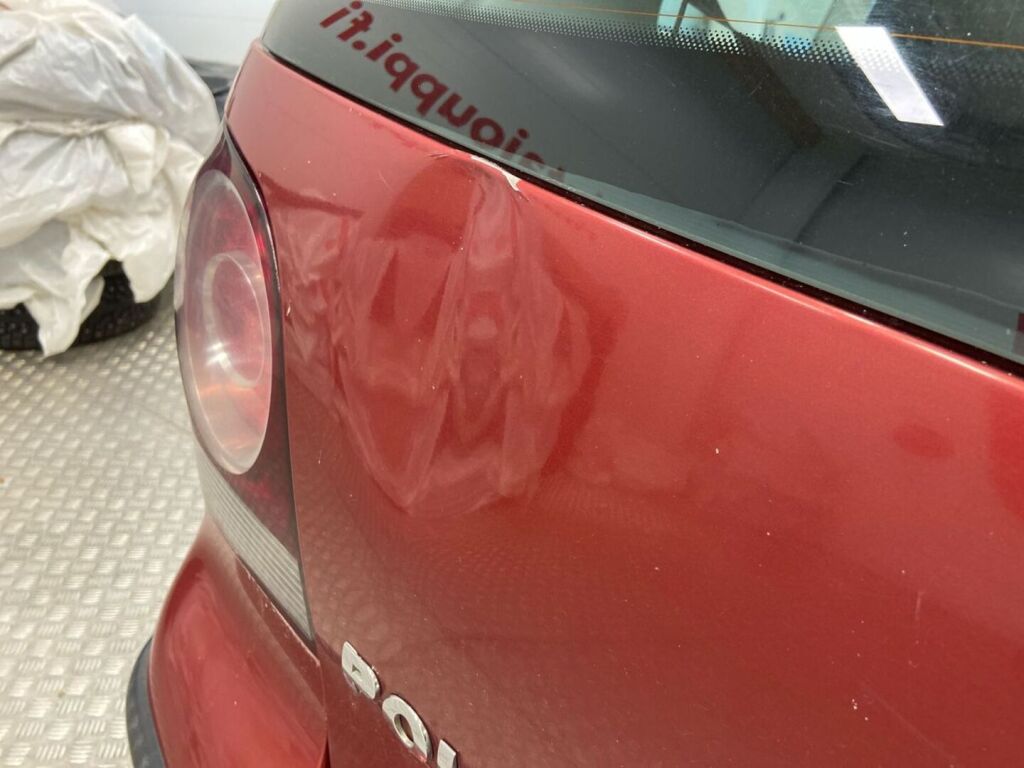 Volkswagen Polo 2007 Punainen