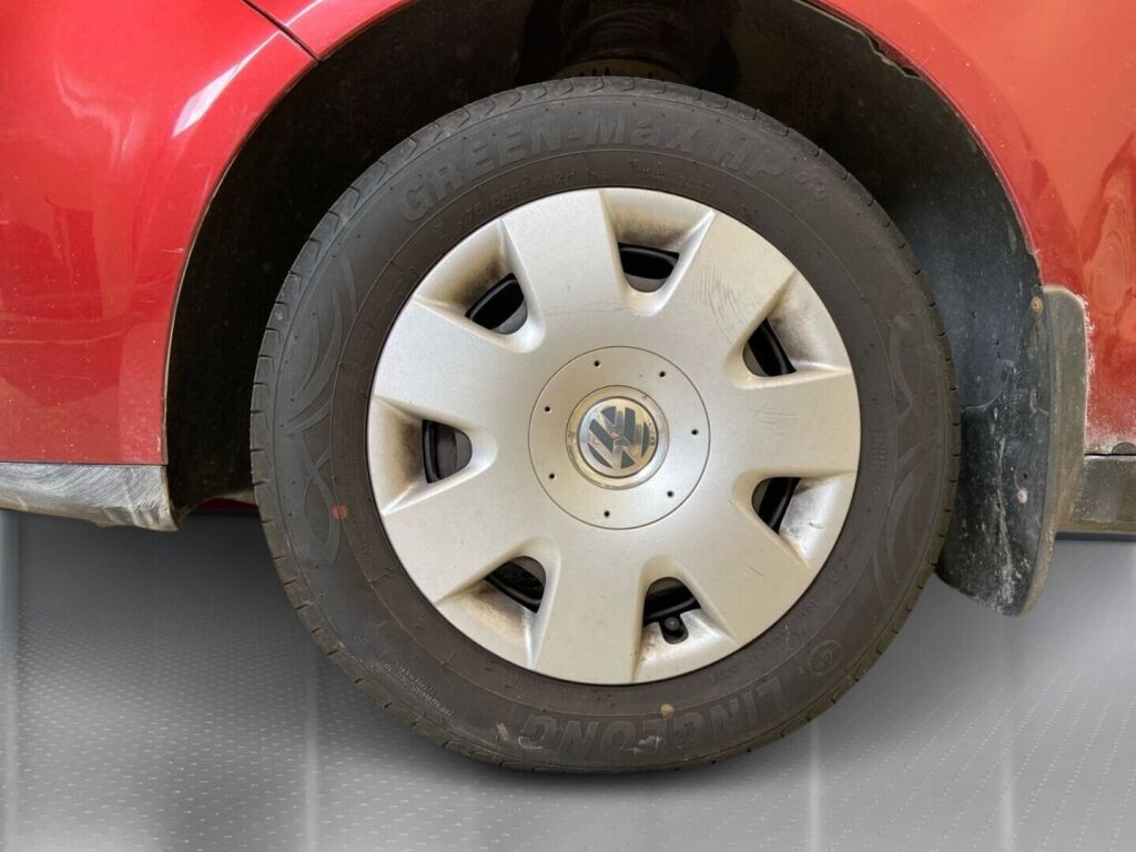 Volkswagen Polo 2007 Punainen