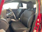 Toyota Auris 2007 Punainen