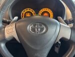 Toyota Auris 2007 Punainen