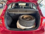 Toyota Auris 2007 Punainen