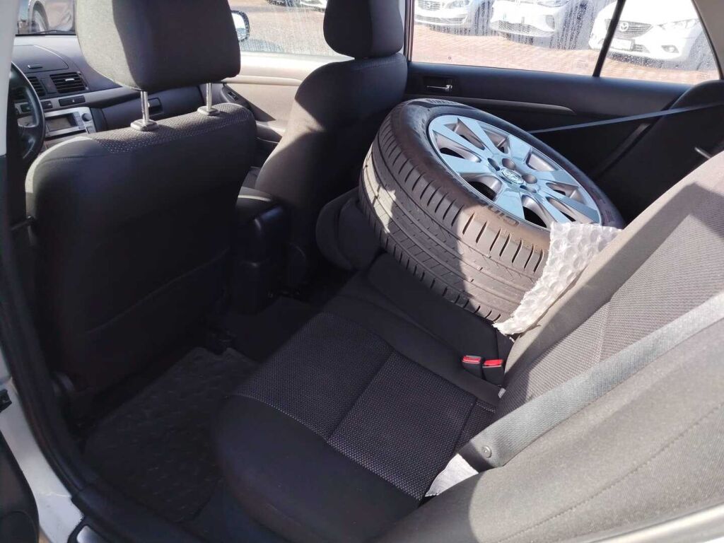 Toyota Avensis 2007 Vihreä