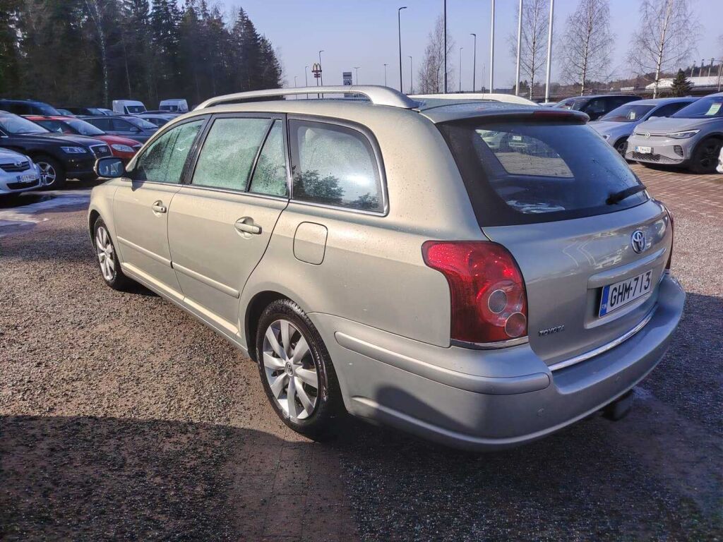 Toyota Avensis 2007 Vihreä