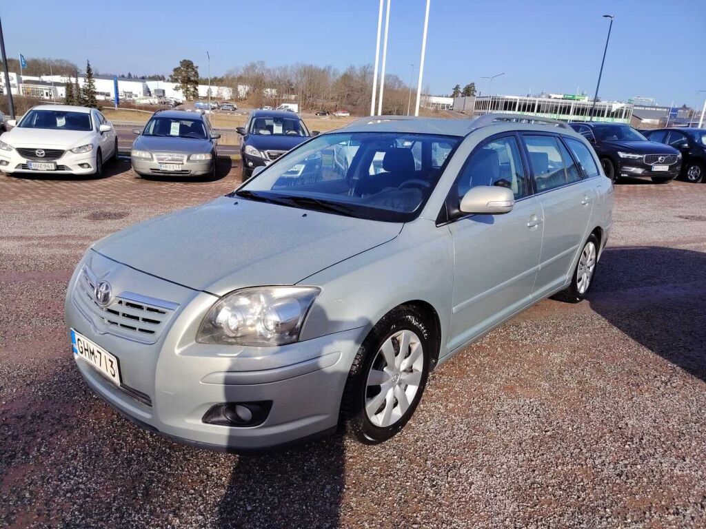 Toyota Avensis 2007 Vihreä
