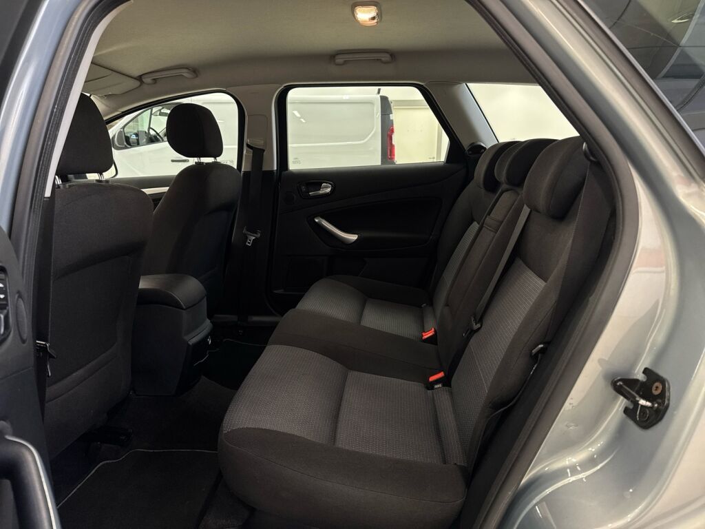 Ford Mondeo 2007 Harmaa