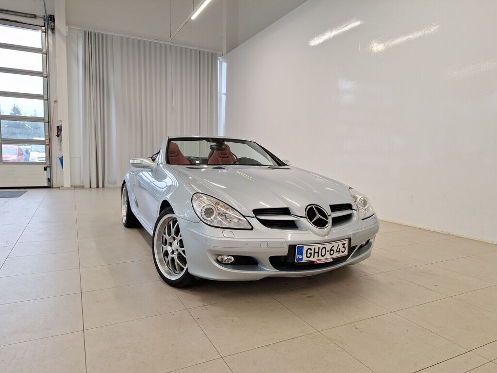 Mercedes-Benz SLK 2004 Hopea