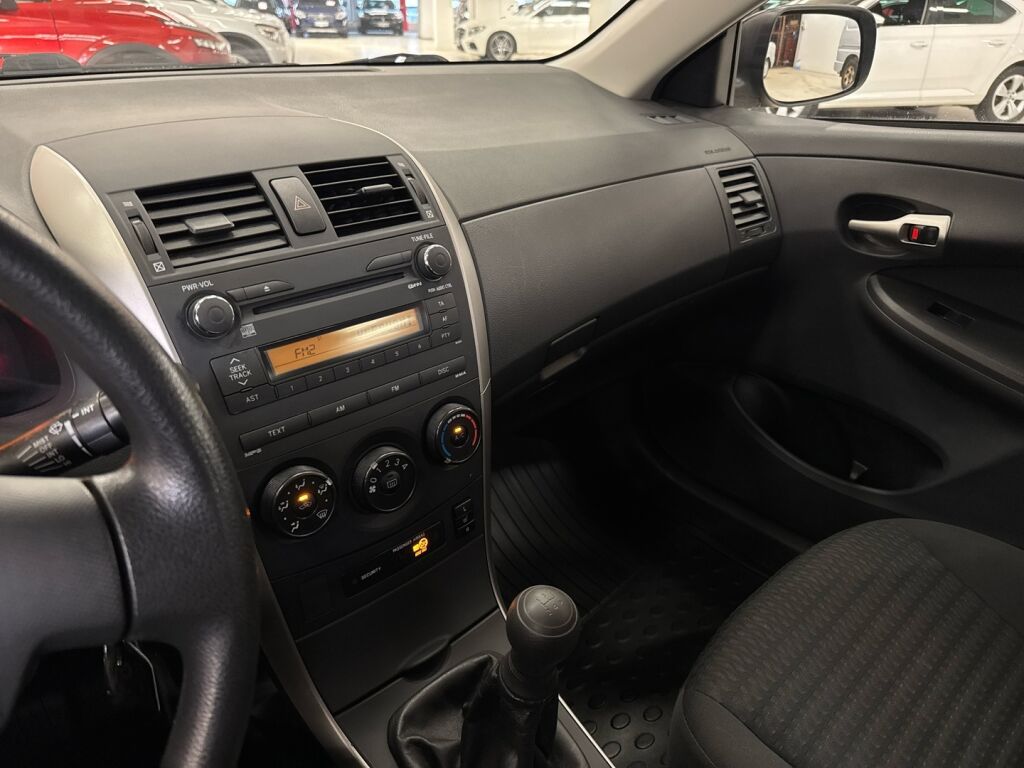 Toyota Corolla 2008 Harmaa