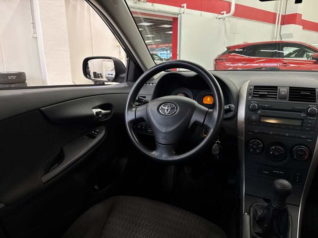 Toyota Corolla 2008 Harmaa