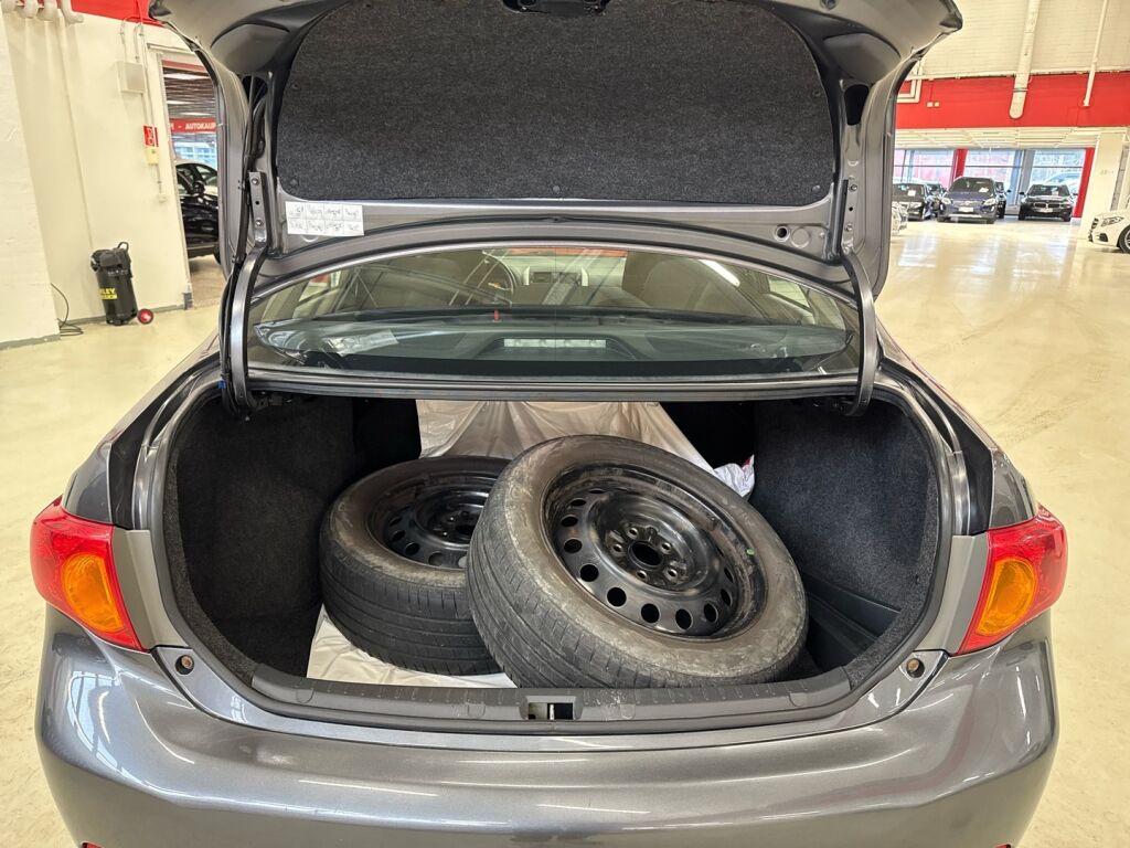 Toyota Corolla 2008 Harmaa