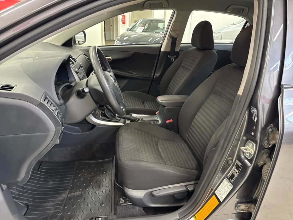 Toyota Corolla 2008 Harmaa