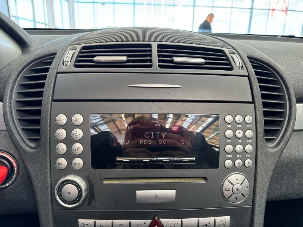 Mercedes-Benz SLK 2004 Hopea