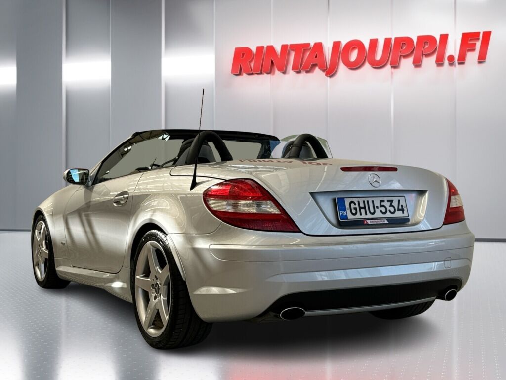 Mercedes-Benz SLK 2004 Hopea
