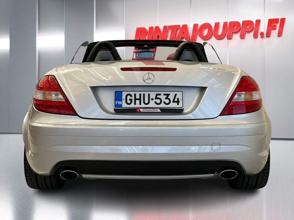 Mercedes-Benz SLK 2004 Hopea