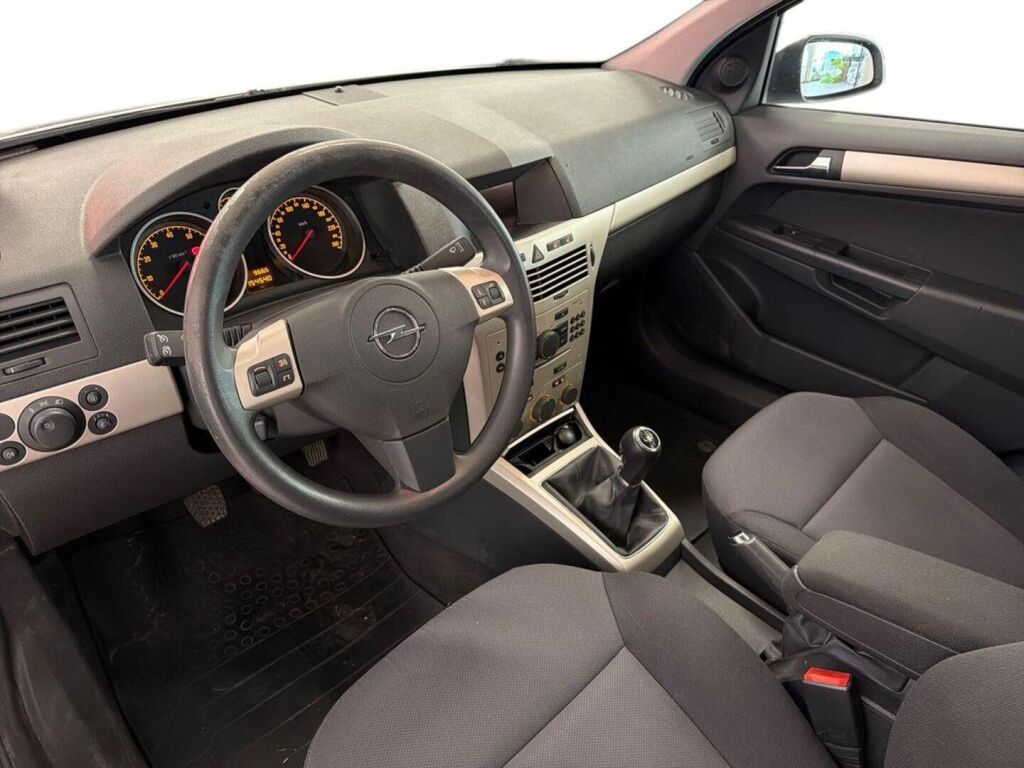 Opel Astra 2008 Hopea