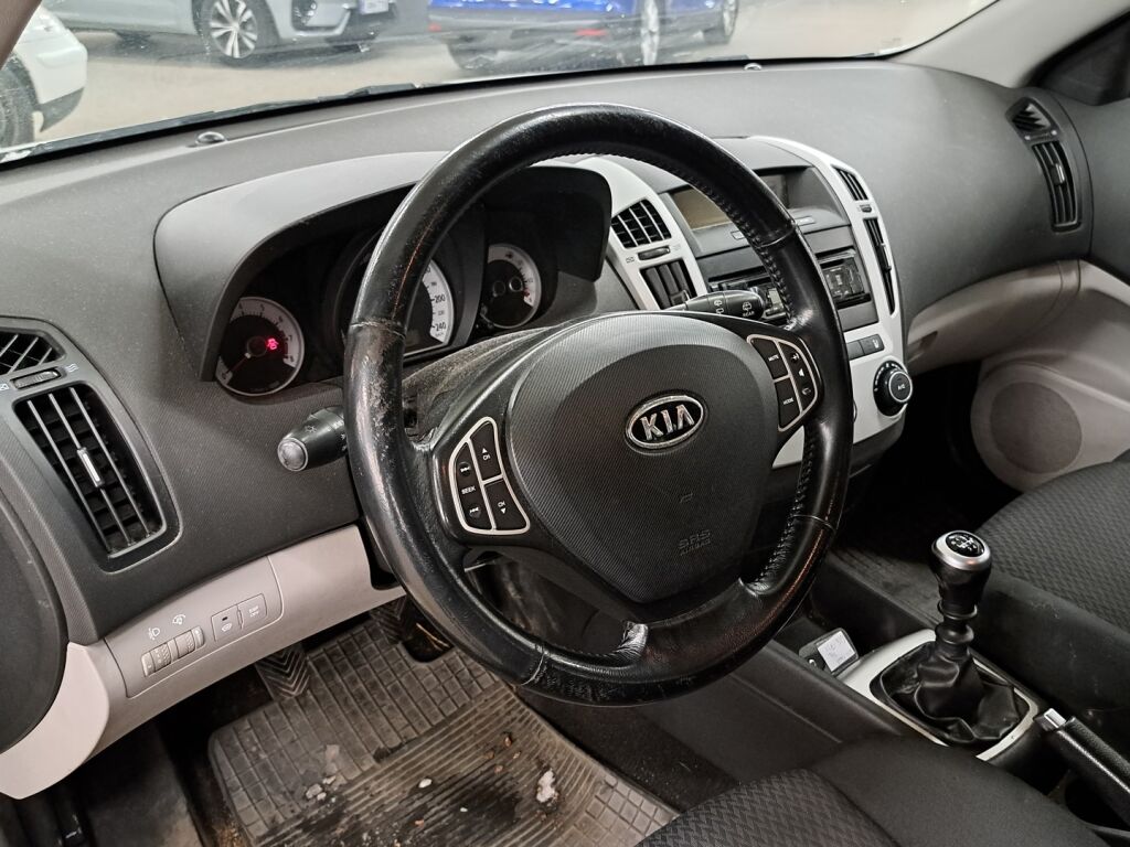 Kia Ceed 2008 Hopea