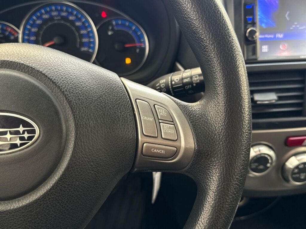 Subaru Forester 2009 Musta