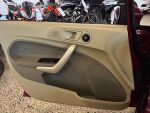 Ford Fiesta 2009 Punainen