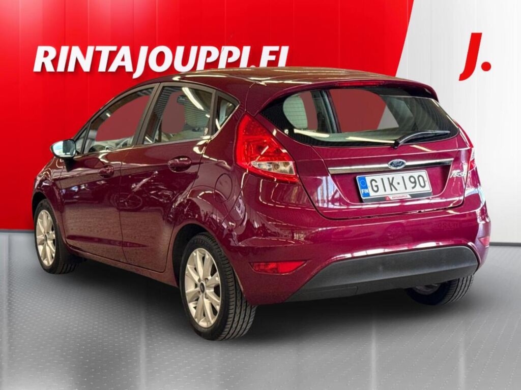 Ford Fiesta 2009 Punainen