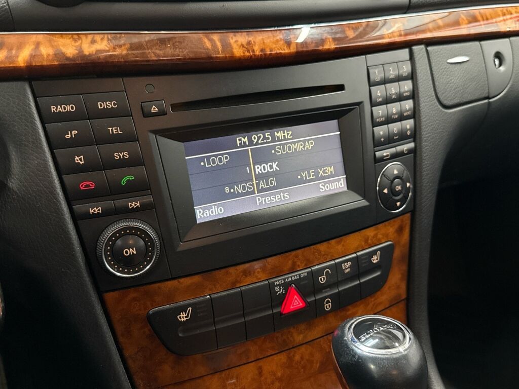 Mercedes-Benz E 2009 Harmaa