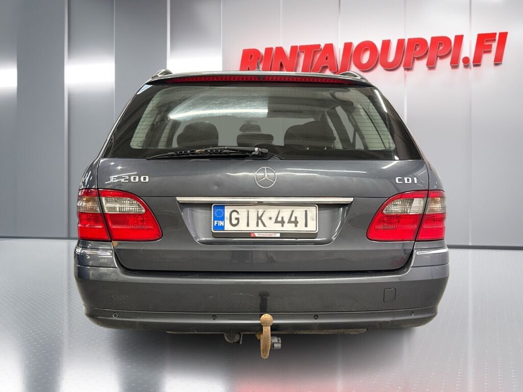 Mercedes-Benz E 2009 Harmaa