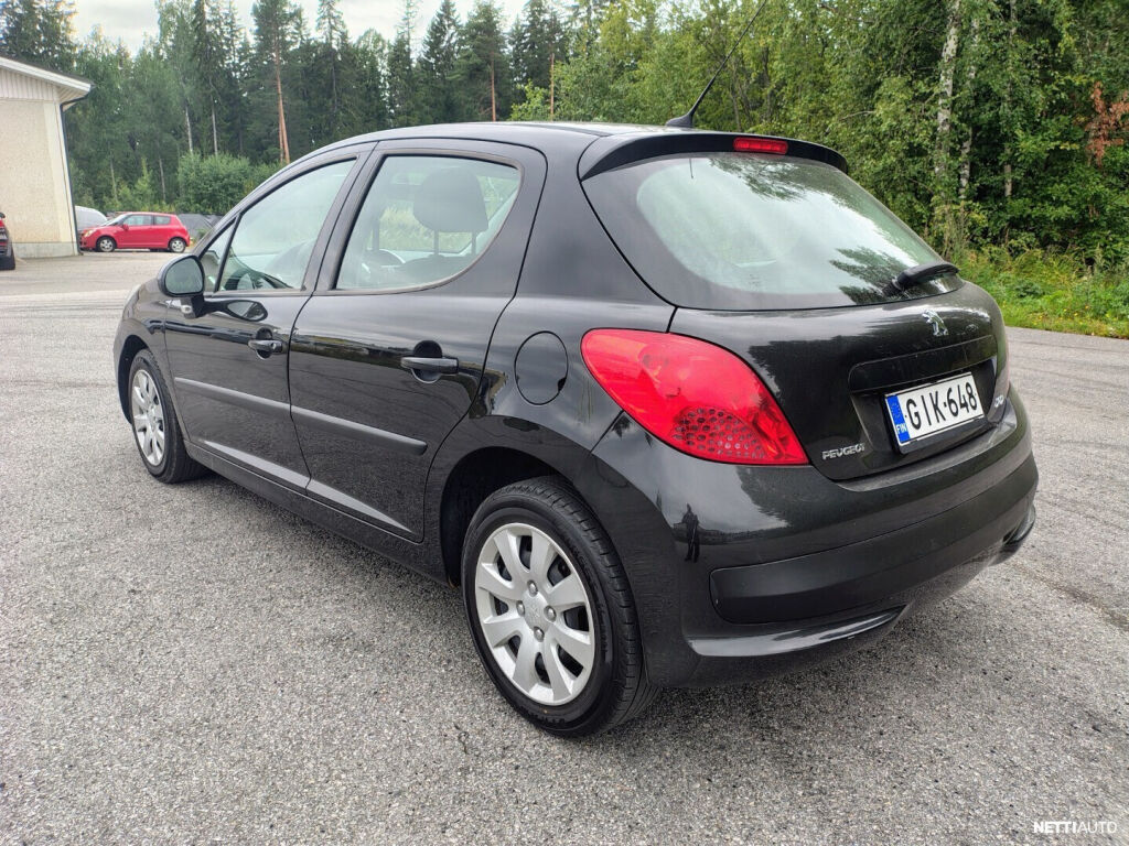 Peugeot 207 2009 Musta