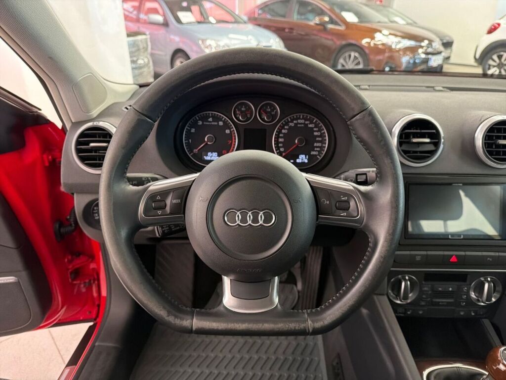Audi A3 2009 Punainen