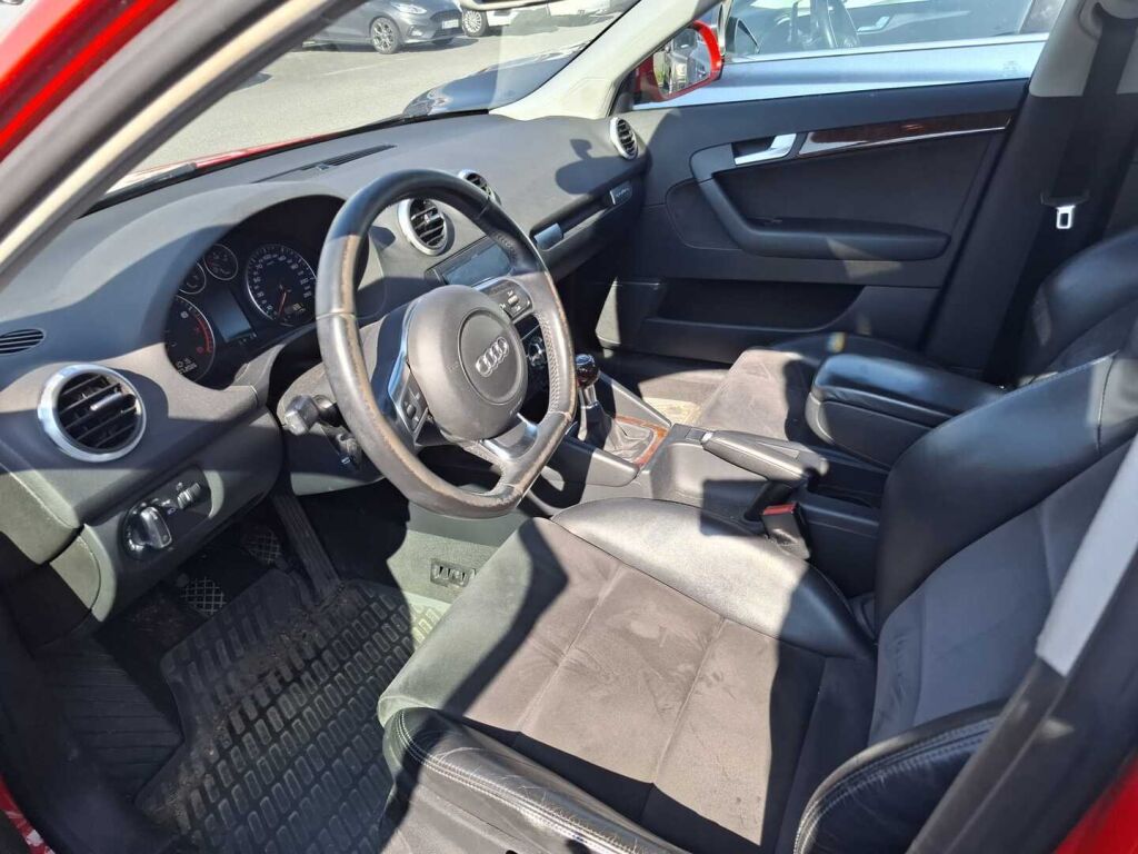 Audi A3 2009 Punainen