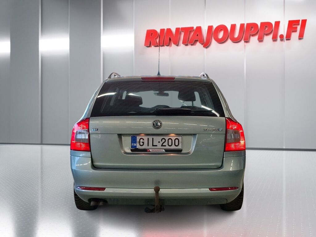 Skoda Octavia 2009 Vihreä