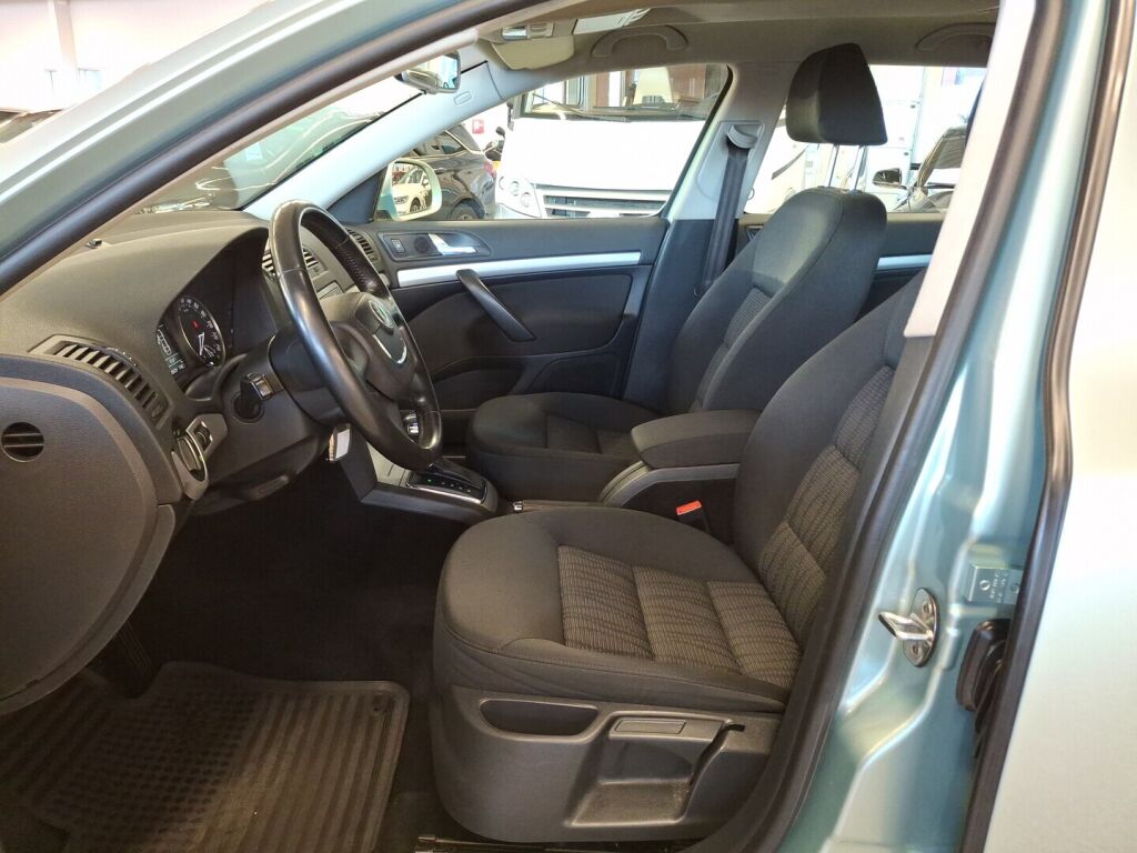 Skoda Octavia 2009 Vihreä