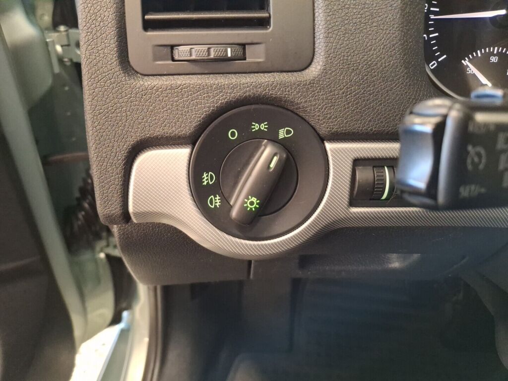 Skoda Octavia 2009 Vihreä