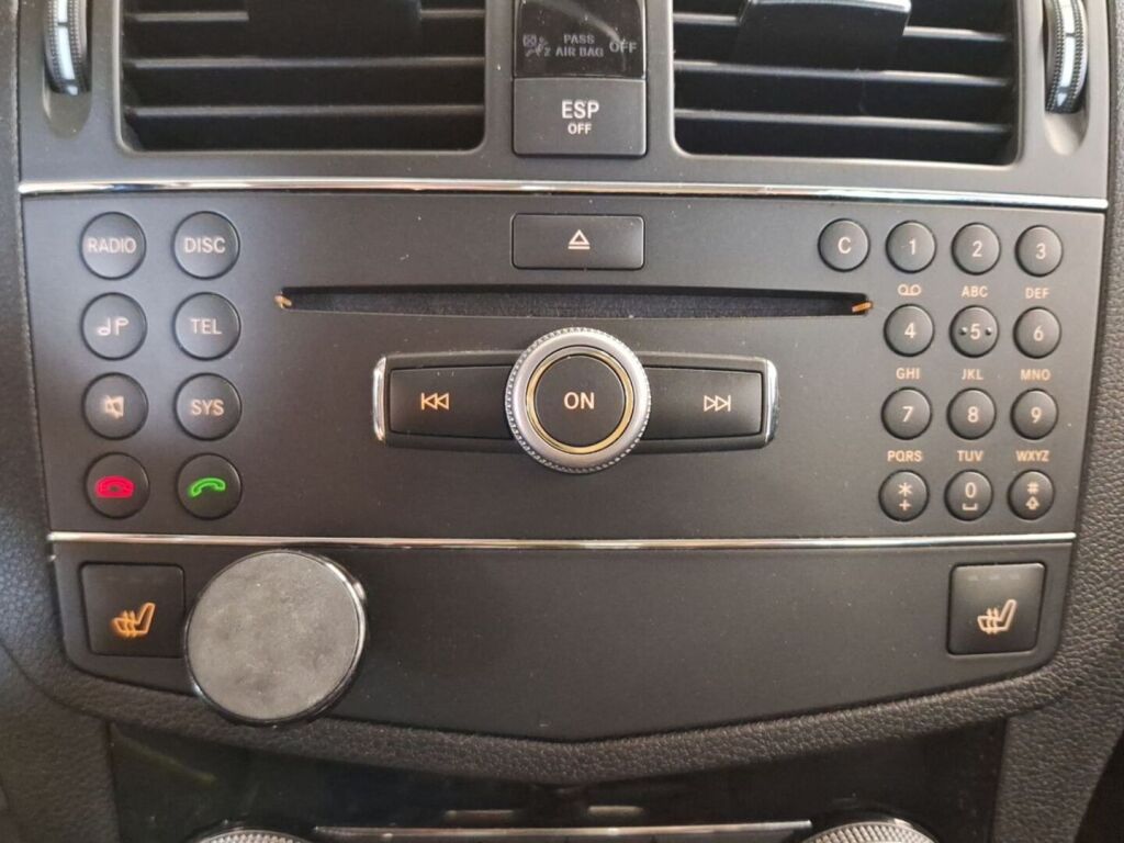 Mercedes-Benz C 2009 Harmaa