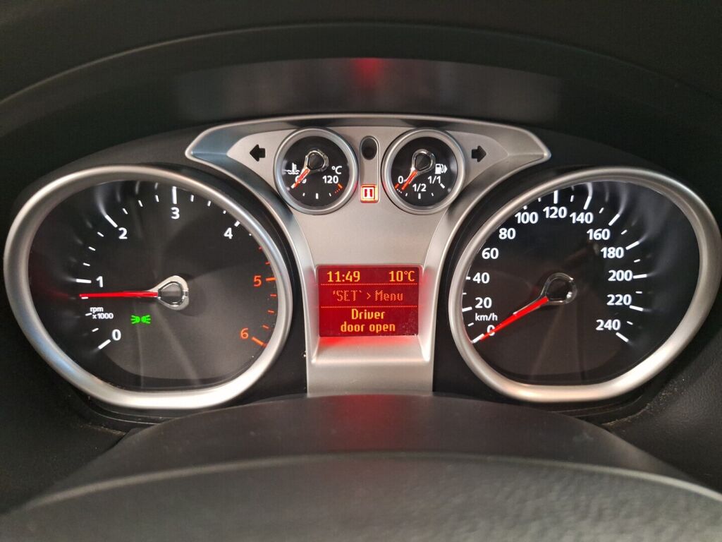 Ford Focus 2009 Harmaa