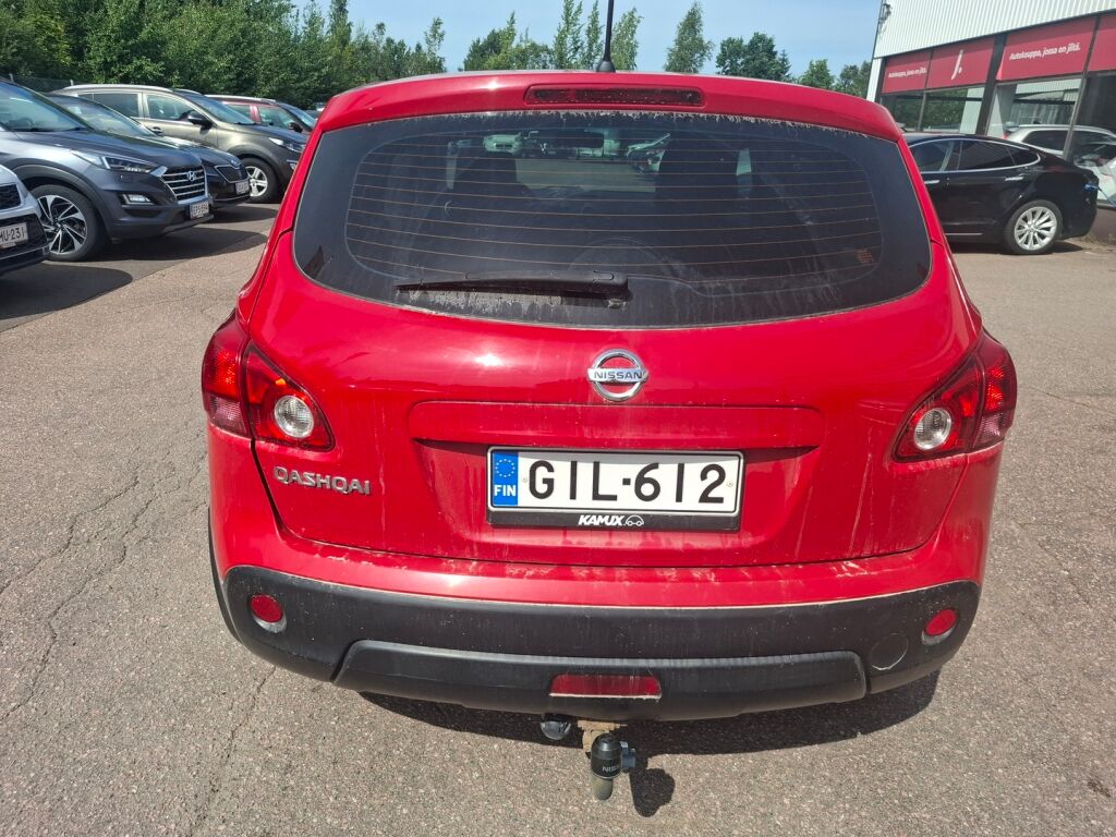 Nissan Qashqai 2009 Punainen