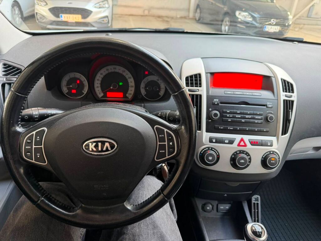 Kia ProCeed 2009 Valkoinen