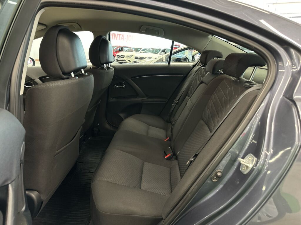 Toyota Avensis 2010 Sininen