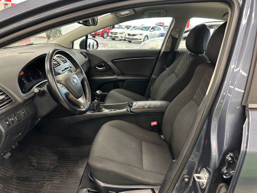 Toyota Avensis 2010 Sininen