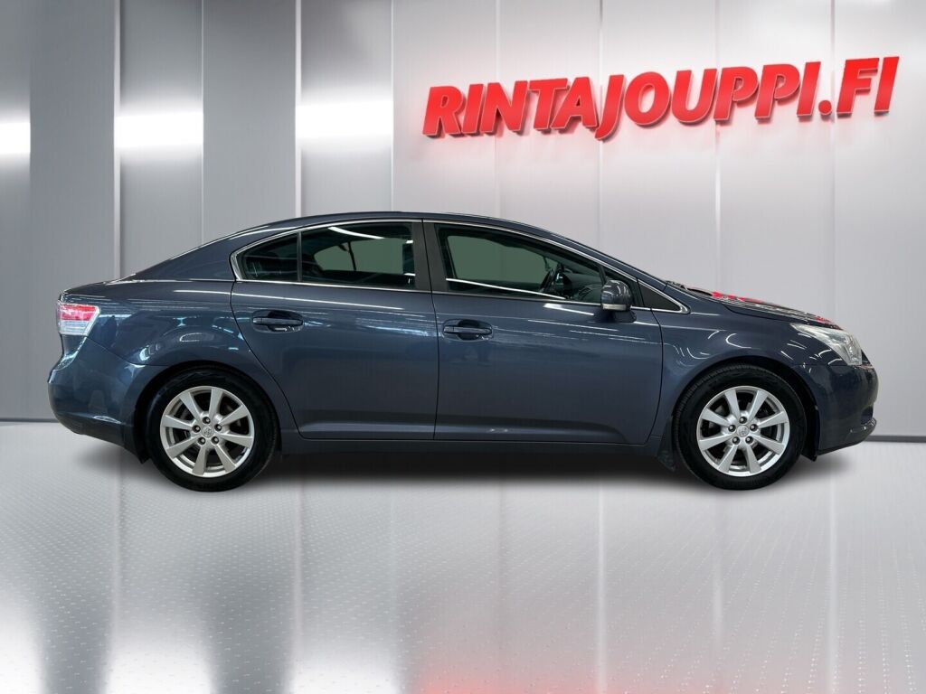 Toyota Avensis 2010 Sininen