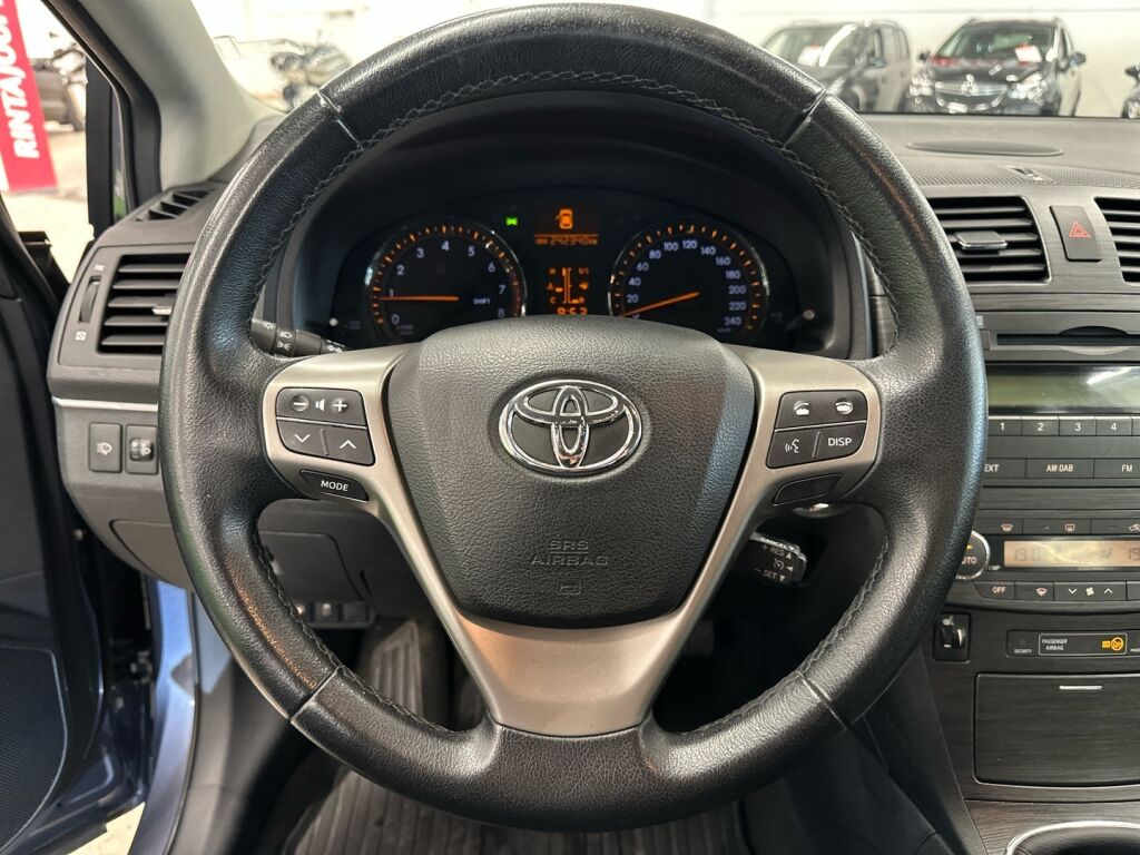 Toyota Avensis 2010 Sininen