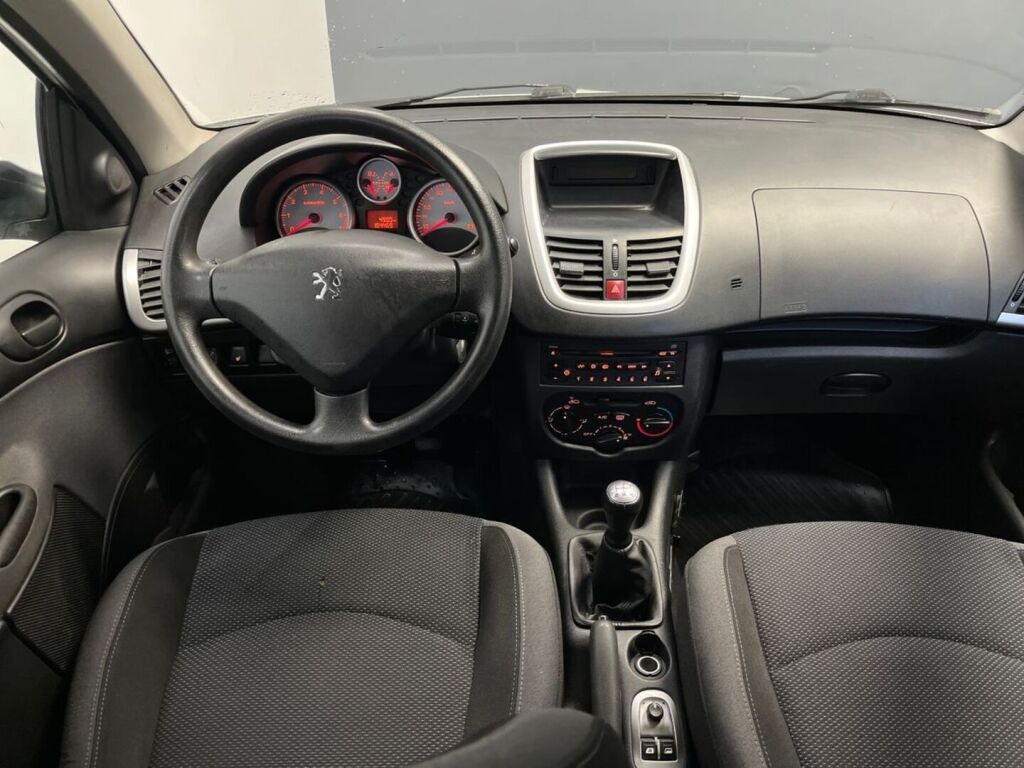 Peugeot 206+ 2009 Valkoinen