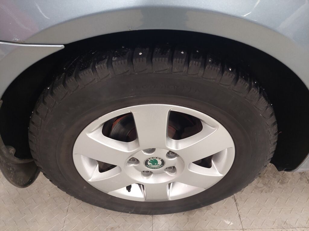 Skoda Octavia 2009 Harmaa