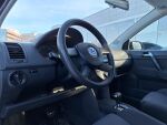 Volkswagen Polo 2003 Musta
