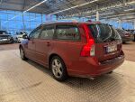 Volvo V50 2010 Punainen
