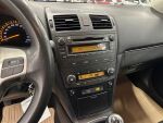 Toyota Avensis 2010 Harmaa