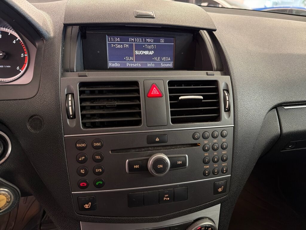 Mercedes-Benz C 2010 Musta
