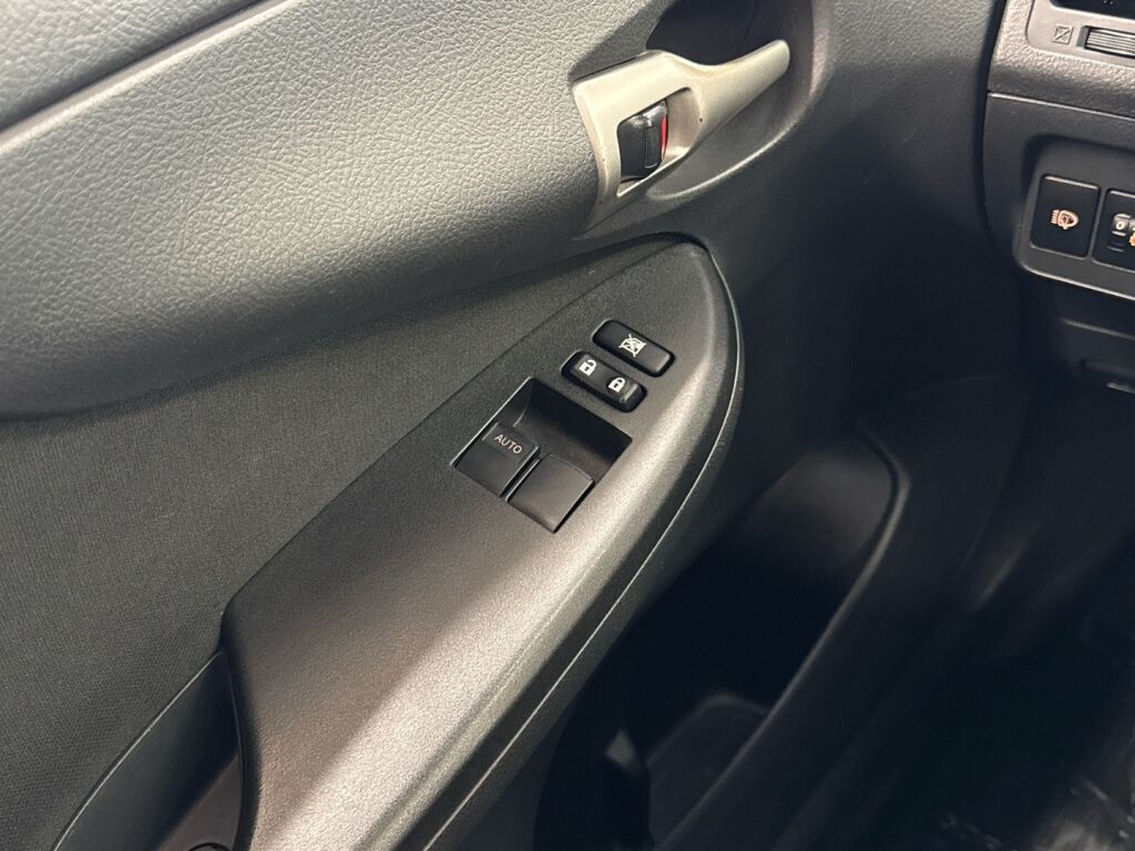 Toyota Corolla 2010 Hopea