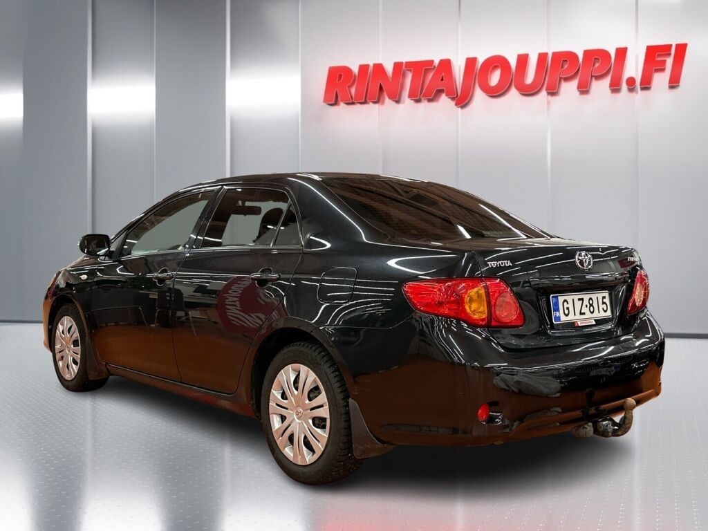 Toyota Corolla 2010 Musta