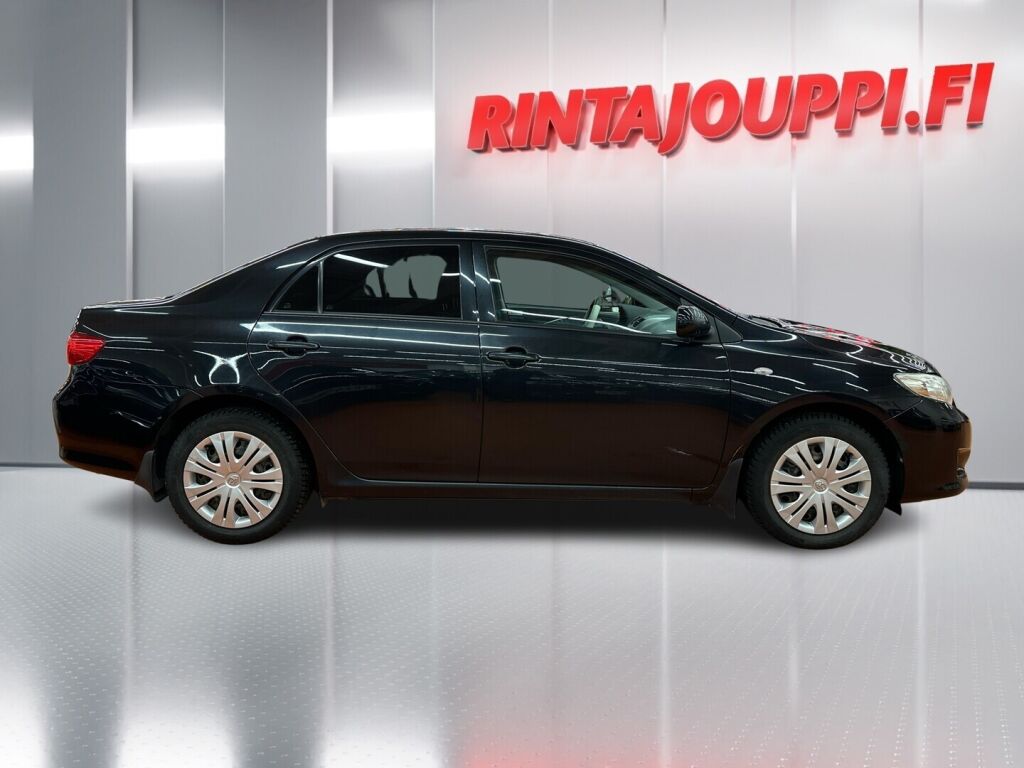 Toyota Corolla 2010 Musta